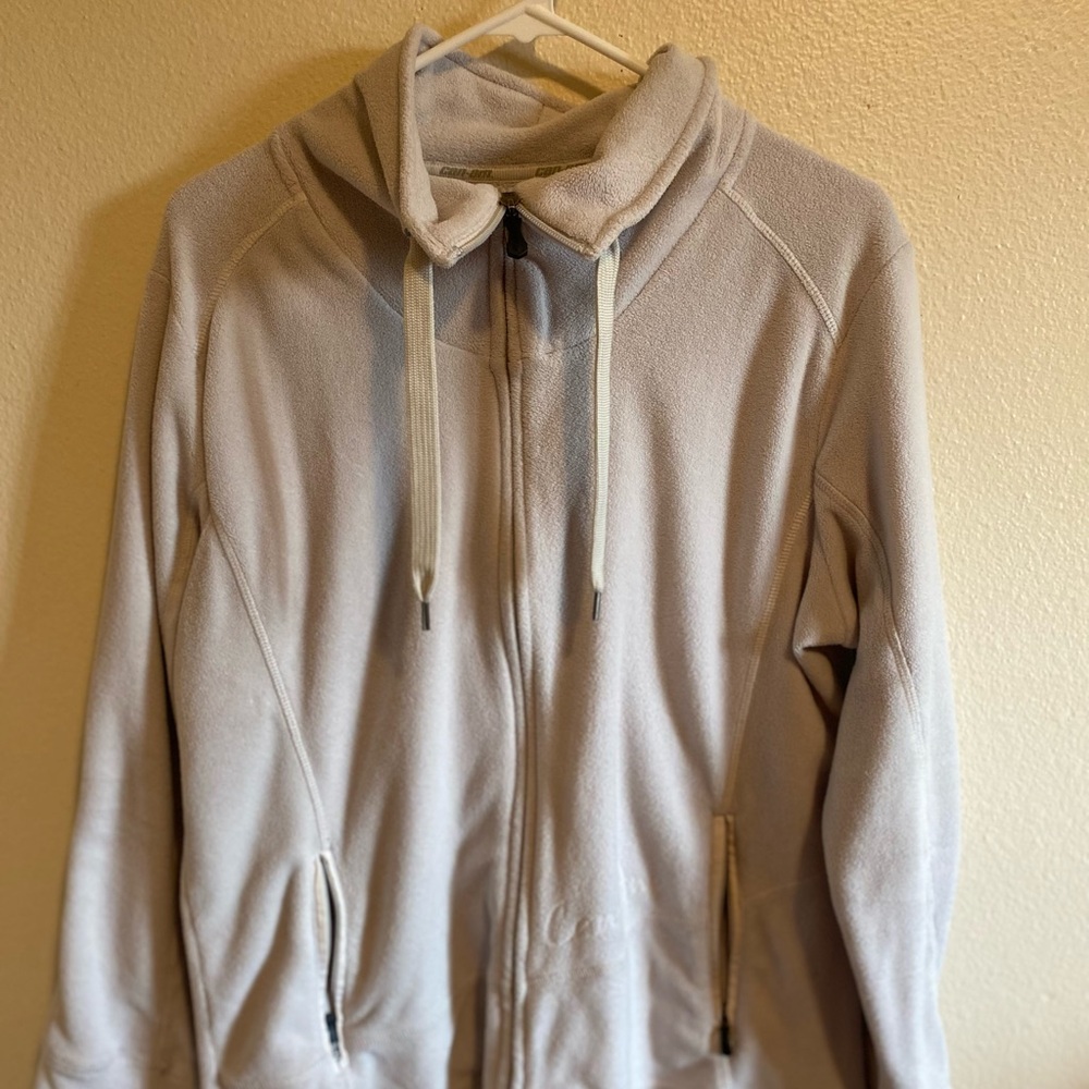 Can Am Women’s Zip Up Hoodie Size L